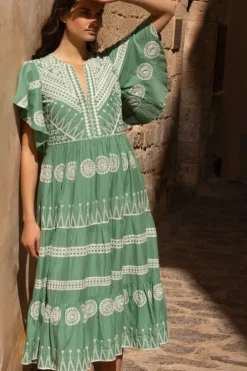 Online Flirty V-Neck Maxi- Soleil Sage Maxis|Dresses